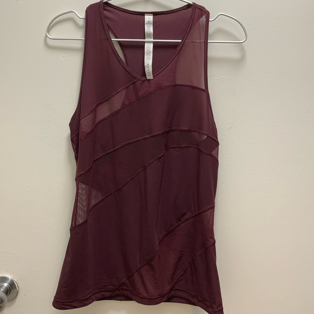 Lululemon racer back tank top with mesh
